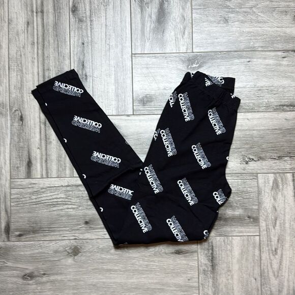 ASOS Weekend Collective legging in monogram print in black US 0 - Picture 1 of 6
